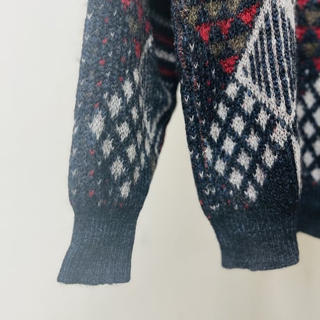 90's total pattern knit