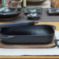 【クラフトなかつか】南部鉄器 及精鋳造所 ベイクパン 木台・ハンドル付 25cm IH 対応