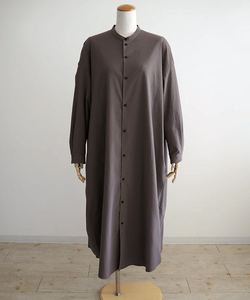 ストレッチポリエステルマットタイプライターマオカラーシャツ