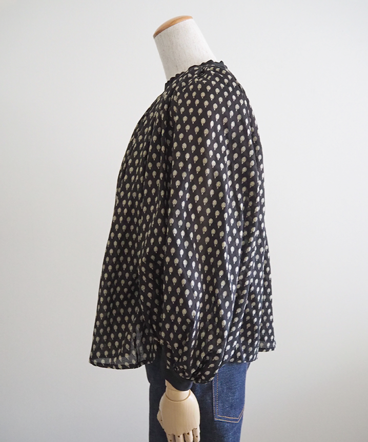 R&D.M.Co オールドマンズテーラーアーティチョークタックコットン スモック アーティチョークギャザースモック/R&D.M.co- | DONOVAN