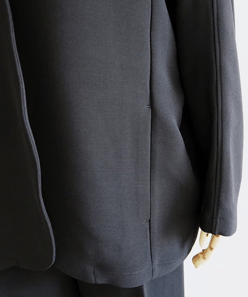 NO CONTROL AIR プランプポリエステルダブルクロス ジップジャケット fit=scale-down,w=1200