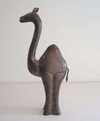 ラクダの金属製オブジェ/古道具・アンティーク