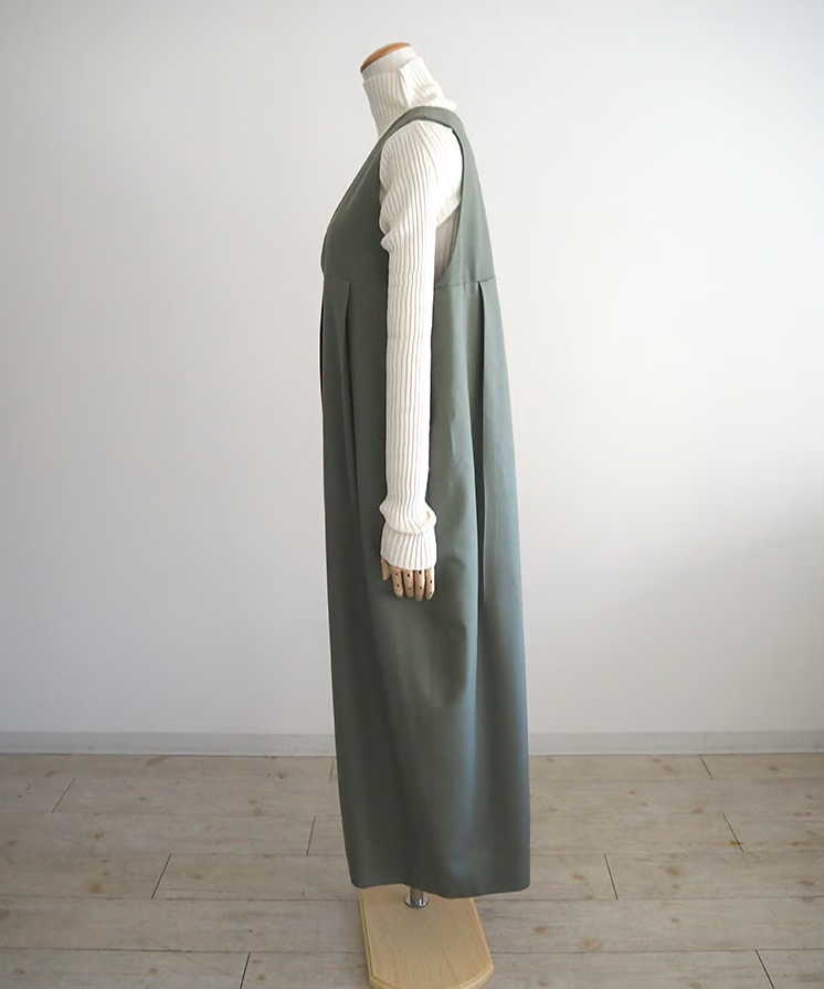 【最終値下げ】Atelier d’antan Dillon ジャンプスーツ 黒 最終値下げ】Atelier d'antan Dillon ジャンプスーツ 黒