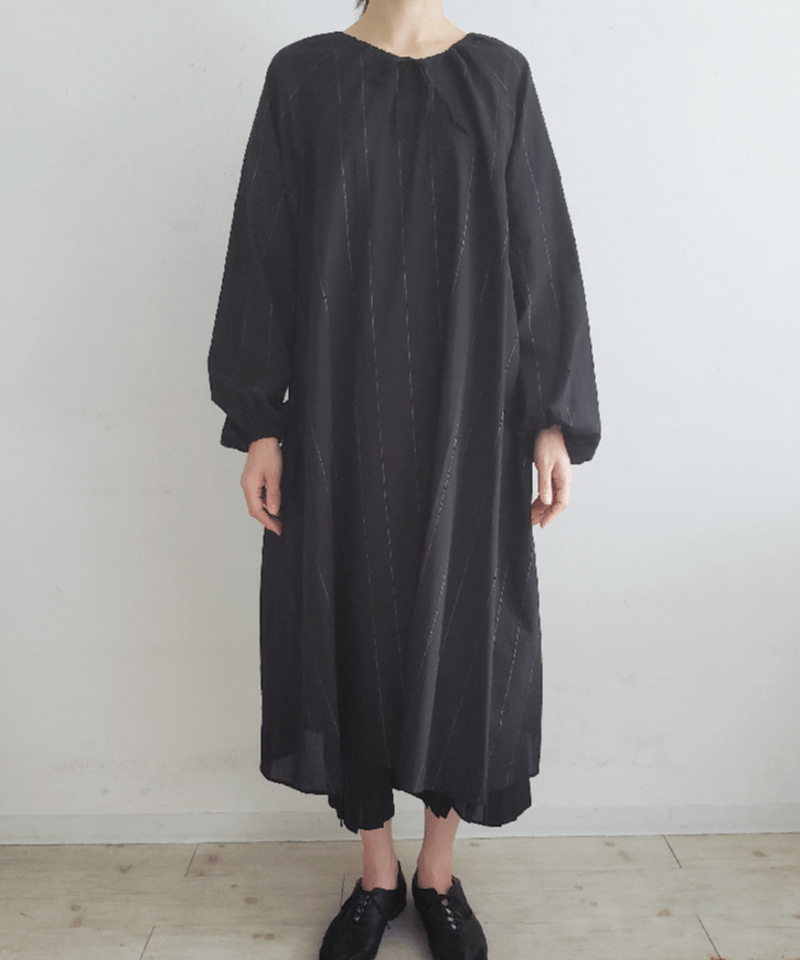 ピーテルワンピース/SUSURI | DONOVAN 