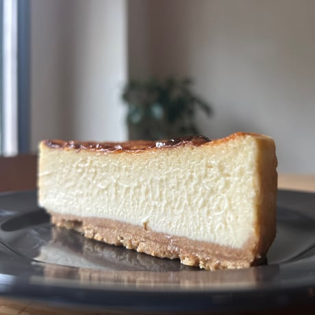 クアトロフォルマッジチーズケーキ