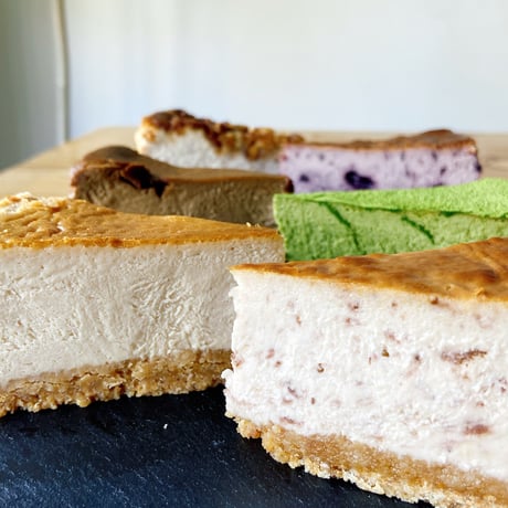 ①6pecアソートカットチーズケーキ(写真と異なります)