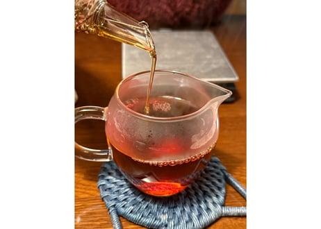 【b-11-1】焙煎くき茶　駄農園紅茶べにふうき 2025