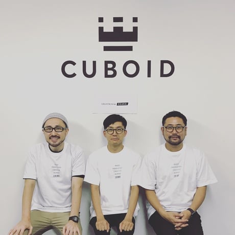 「量産型クリエイティブ人間」Tシャツ