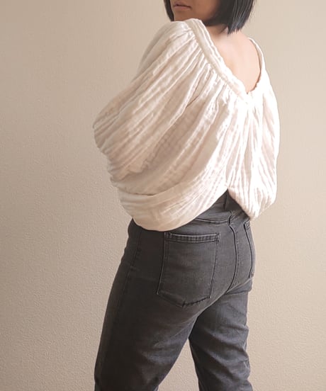 極上の着心地を纏う（まとう）服。カラダが喜ぶ、カラダに寄り添う　MATOU tops II  ヨガとリラックス