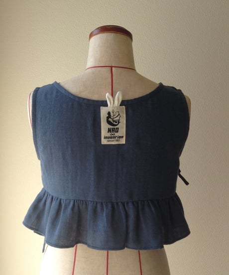 カラダに寄り添うアンダーウェアな服 Carley short tops《moon series》