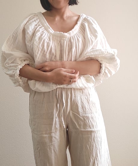 極上の着心地を纏う（まとう）服。カラダが喜ぶ、カラダに寄り添う　MATOU tops II  ヨガとリラックス
