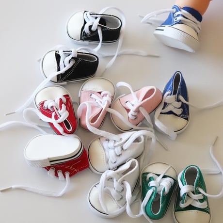 minikane  DOLL SHOES " k o m v e r s"