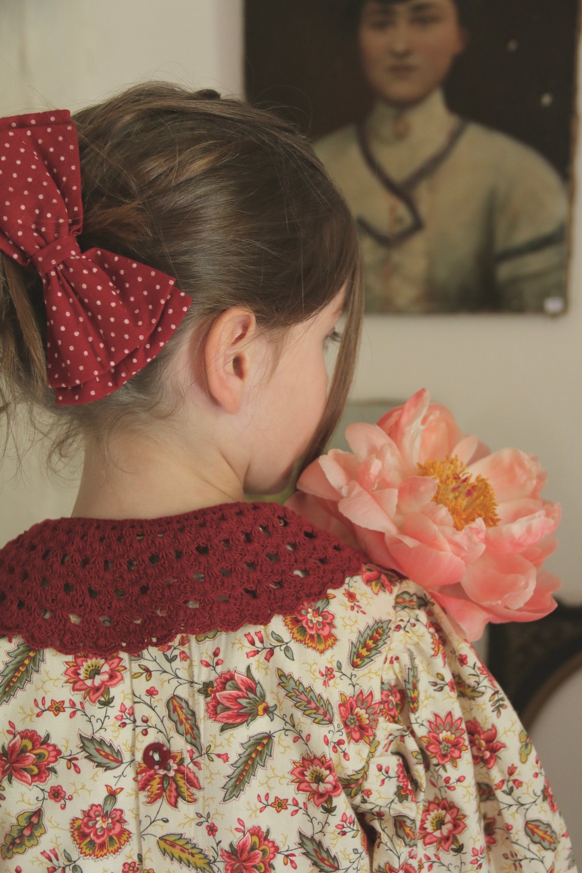 Bonjour Handsmock blouse with crochet collar A