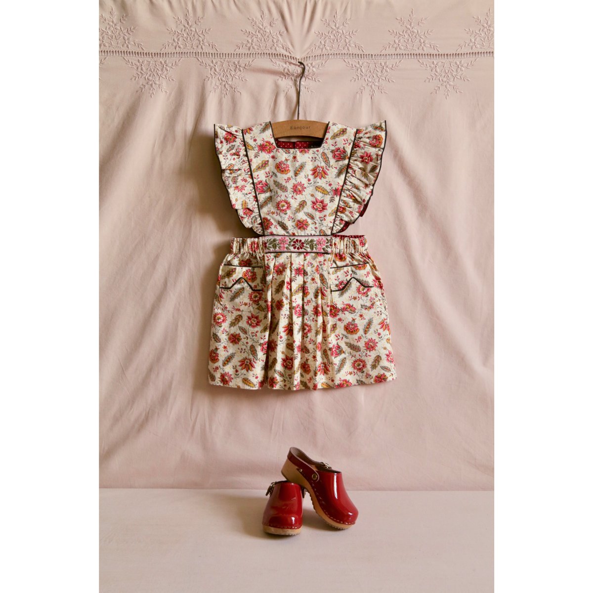 Bonjour Apron dress Aline print / black lt can