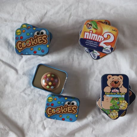 Erzi  nimm2 in a tin