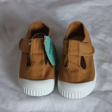 Victoria Shoes SANDALIA TINTADA /Oro