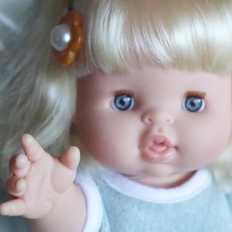 minikane doll  Angele