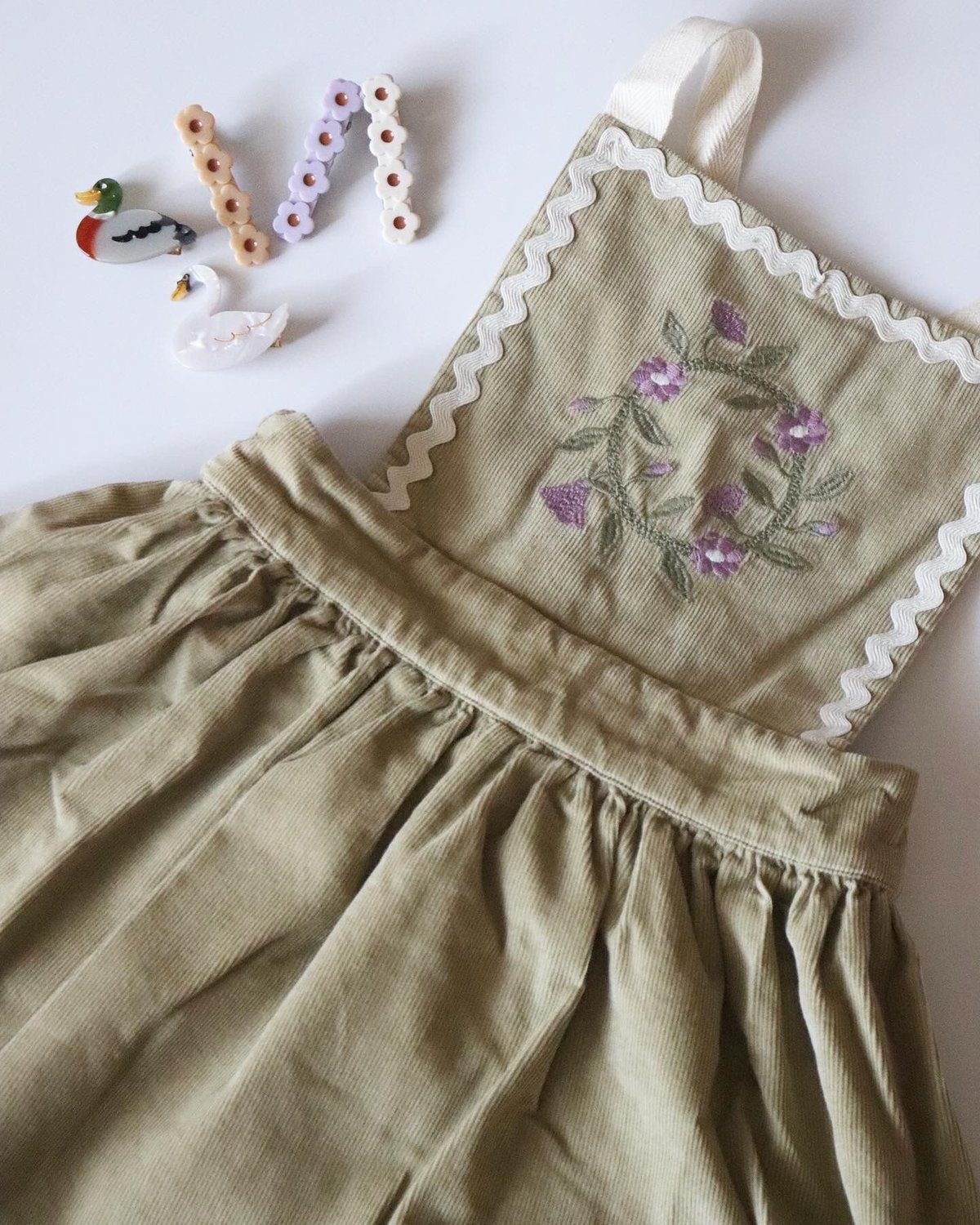 ワンピース LiiLU folk apron 6y LiiLU folk apron 6y - メルカリ