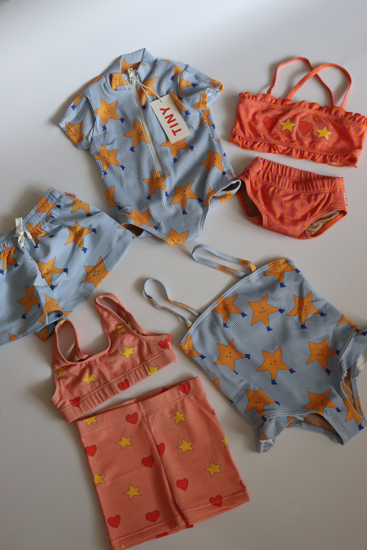 TINYCOTTONS heart stars swim set PAPAYA | hanakao