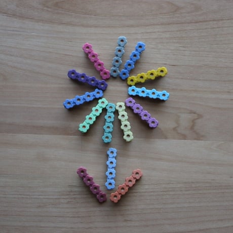 ⚫︎WUNDERKIN CO flower hairclip