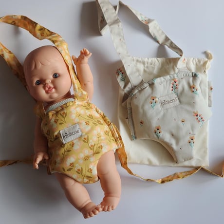 minikane doll  Petite fille d´Europe