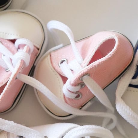 minikane  DOLL SHOES " k o m v e r s"
