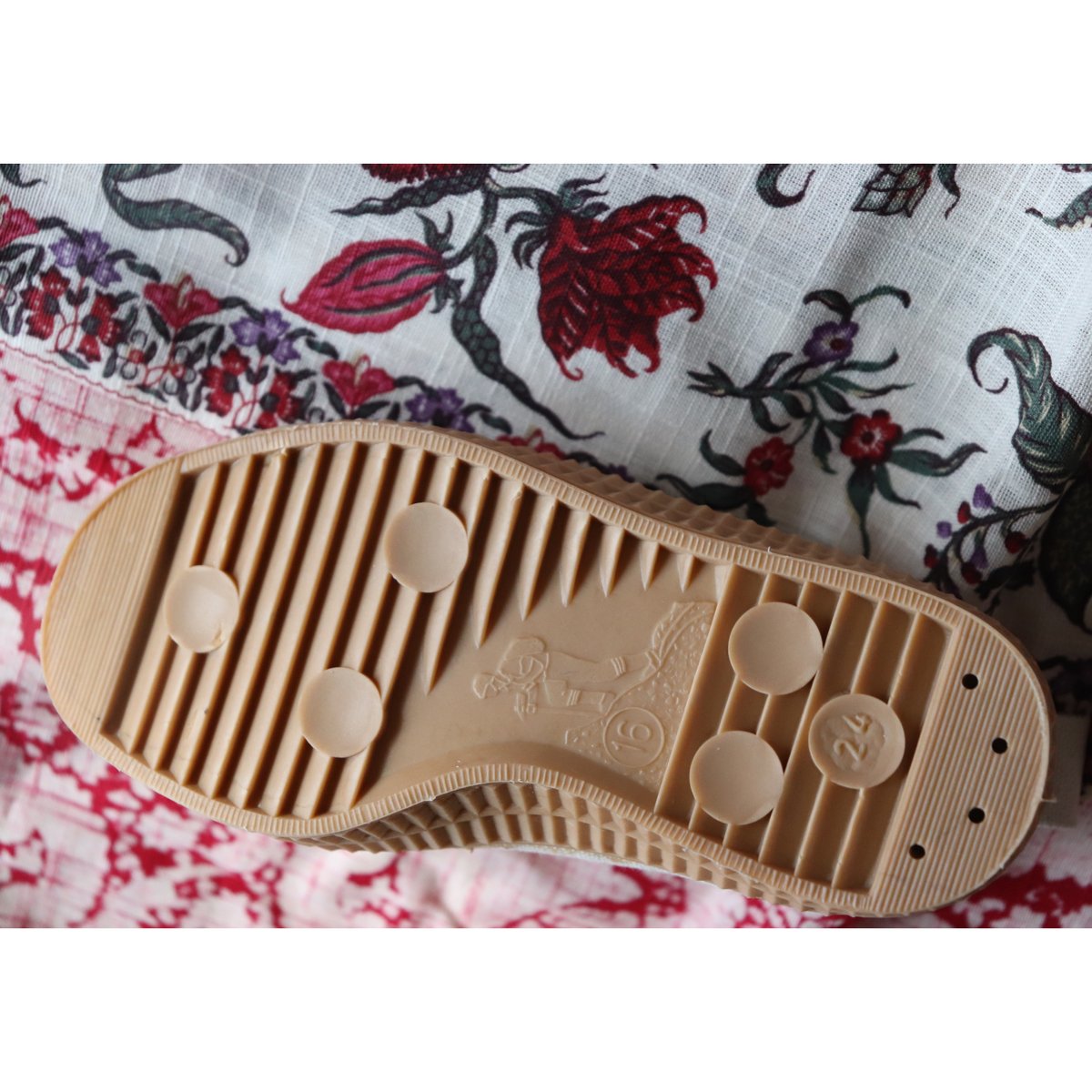 NOVESTA kids verclo classic 99 beige | hanakao