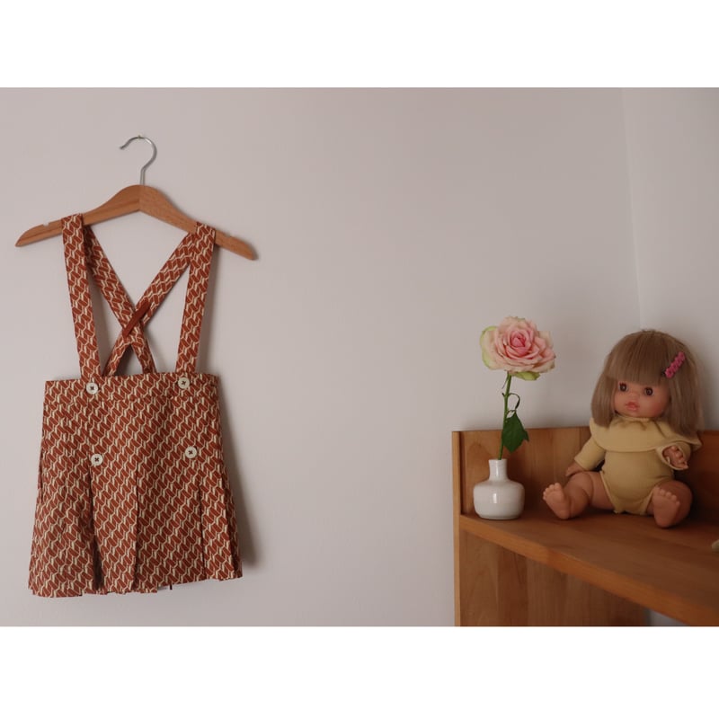 CARAMEL HEDERA SKIRT | hanakao 