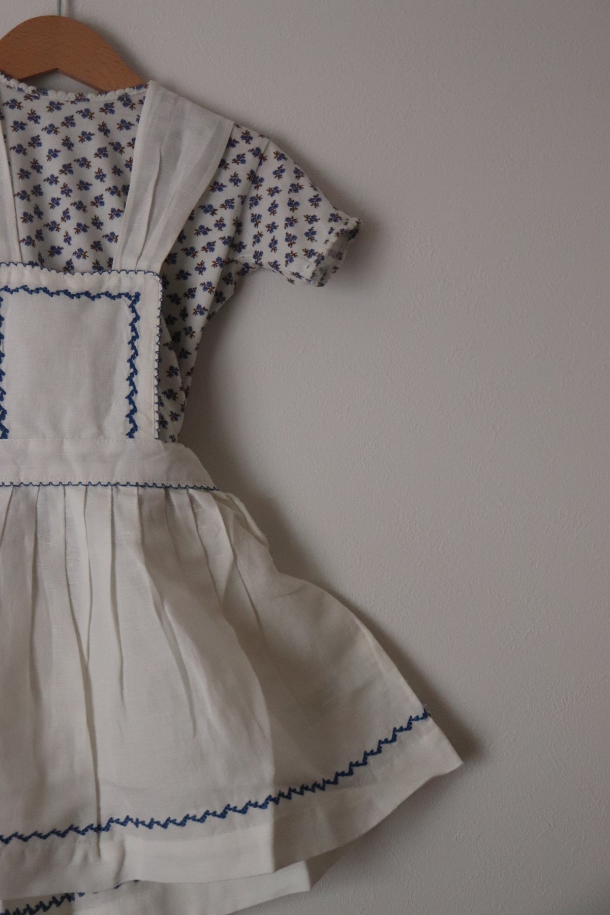 ⭐︎希少⭐︎CARAMEL VINTAGEFLORAL PRINT DRESS 8A CARAMEL PEPPERMINT DRESS | hanakao