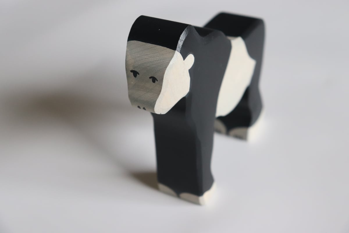 Holztiger gorilla | hanakao