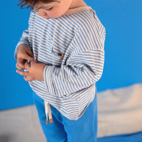 nixnut  Drop Shirt (Sky Stripe)