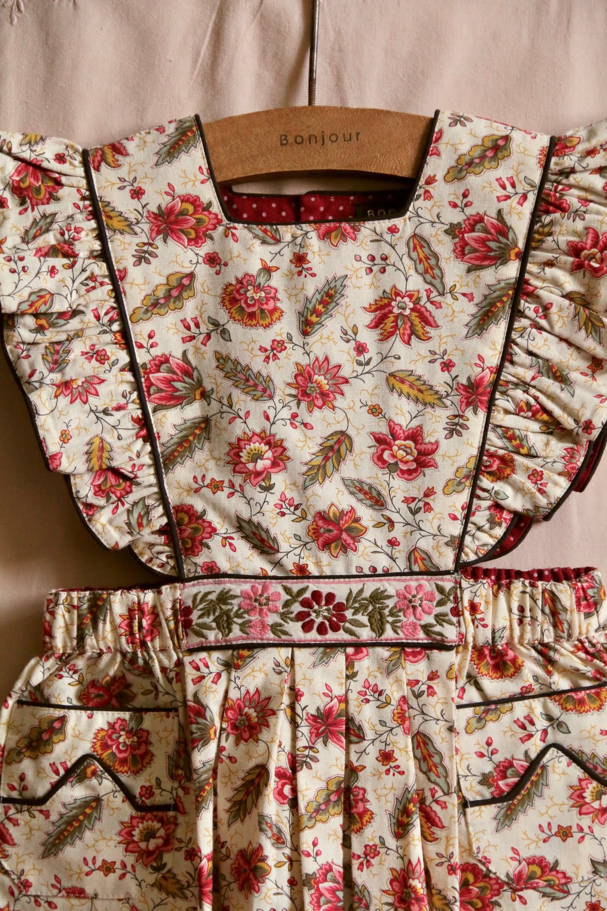 Bonjour Apron dress Aline print / black lt can