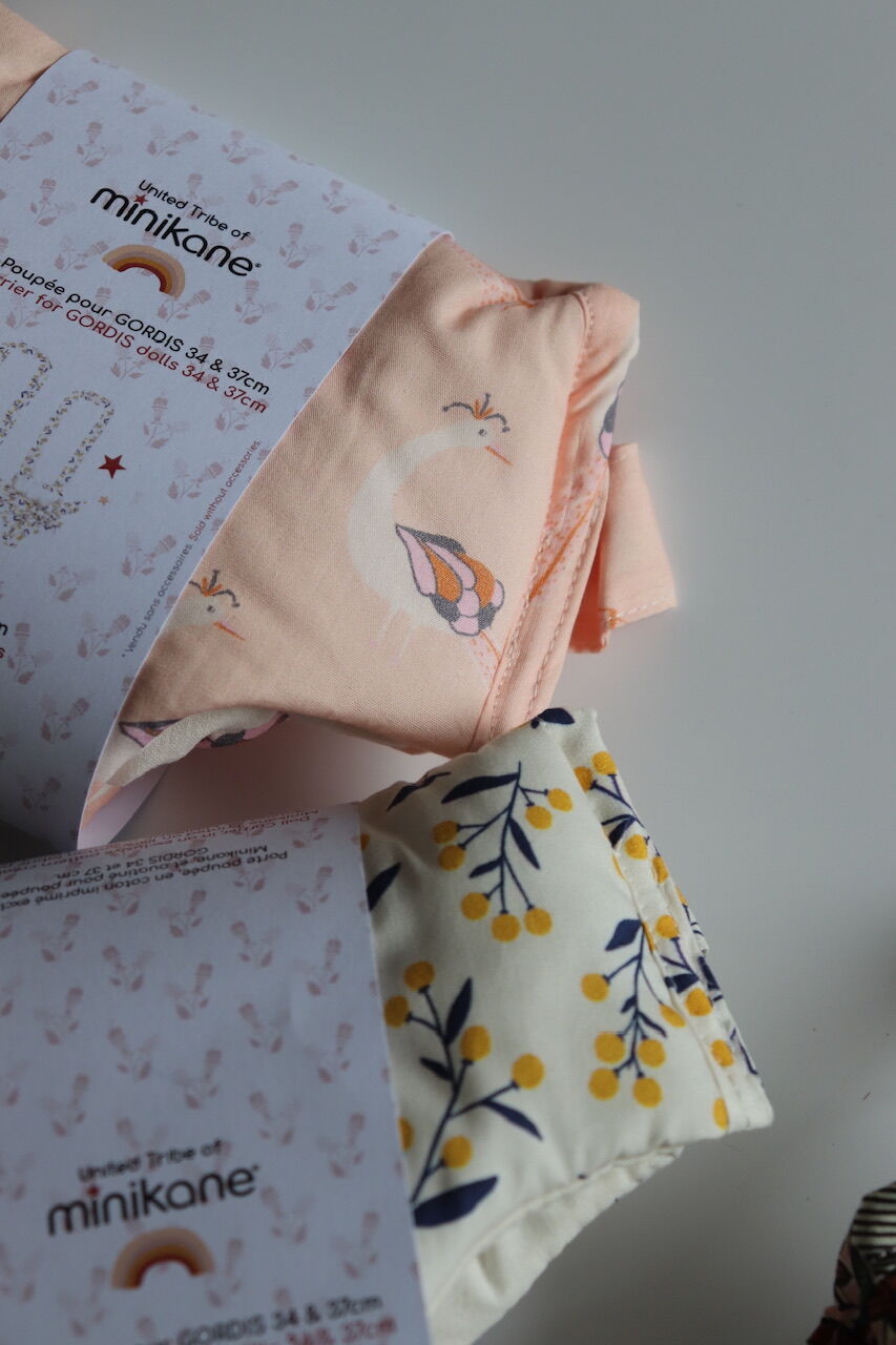 minikane DOLL CARRIER (4color) D | hanakao