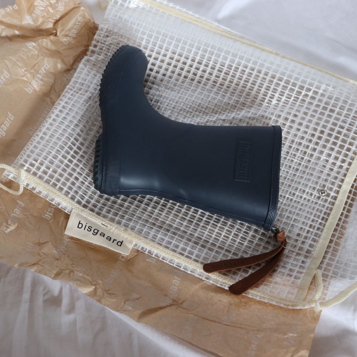 専用　　新品　bisgaard ボア付ブーツ　ネイビー　39 専用 新品 bisgaard ボア付ブーツ ネイビー 39 bisgaard / 天然