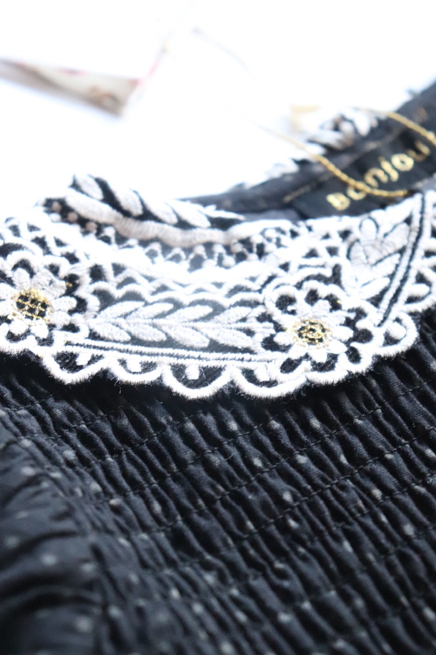 Bonjour Tunique with hair clip black dot print