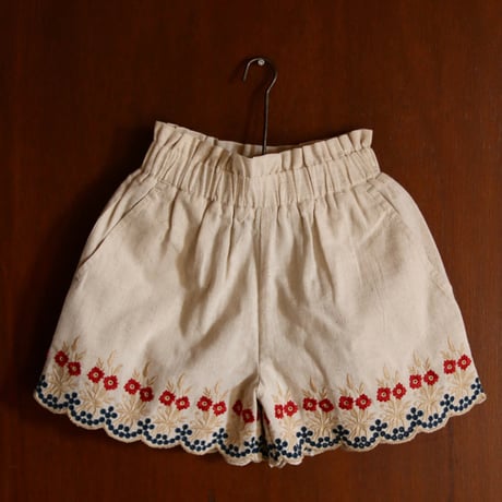 Bonjour  Shorts & top set Natural cotton flex with multi color eyelet emb