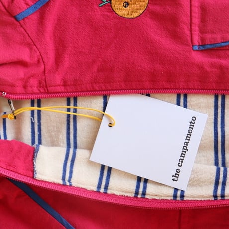 the campamento ORANGE JACKET