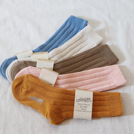 Collegien  Lightweight openwork kneehigh socks(Sorbet)