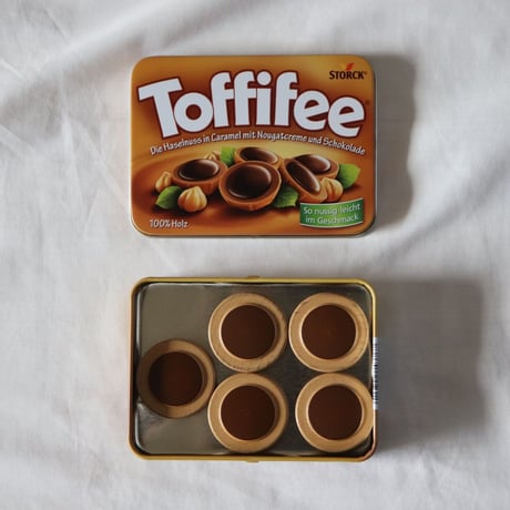 Erzi  Toffifee in a Tin