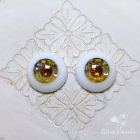ニチリンソウ 10・14・16mm【レジンアイ】