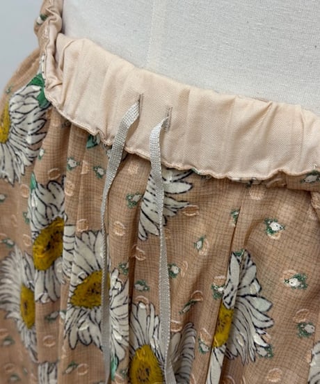 【3L】marguerite volume skirt