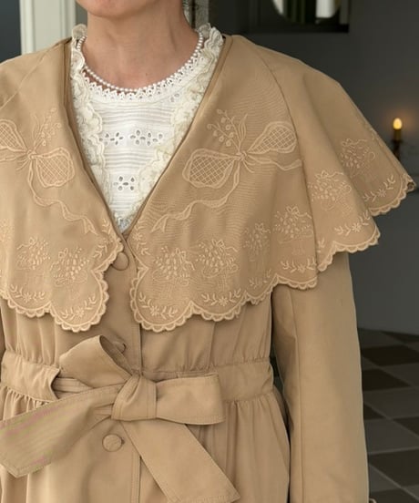 【M】Bear and Lily of the Valley Cape Coat