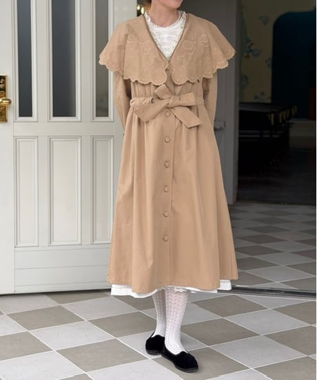 【M】Bear and Lily of the Valley Cape Coat