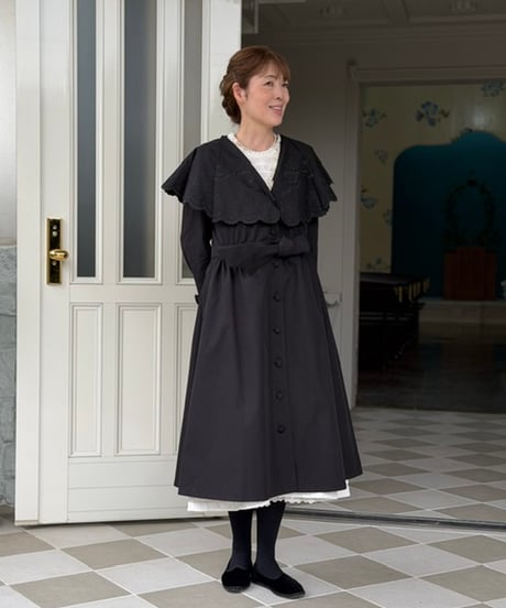 【M】Bear and Lily of the Valley Cape Coat