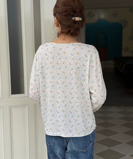 【M】bunny pattern mesh long  T shirt