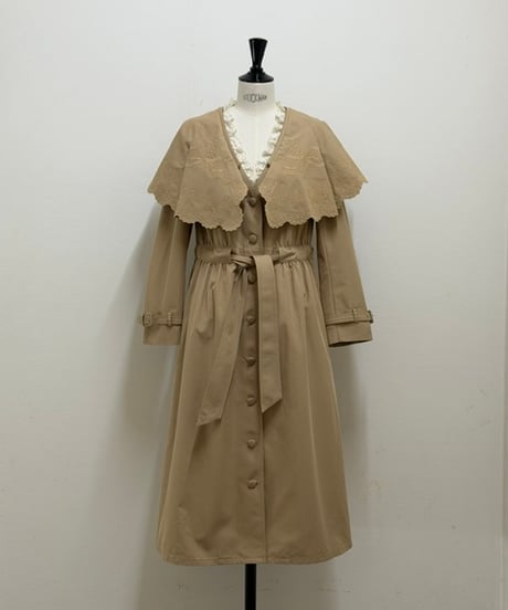 【M】Bear and Lily of the Valley Cape Coat