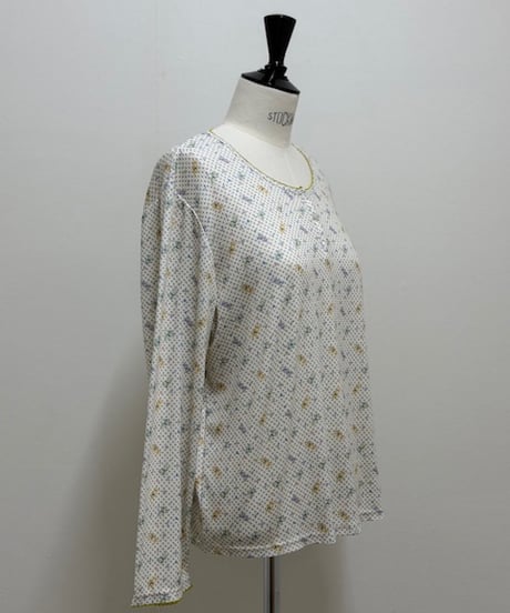 【M】bunny pattern mesh long  T shirt