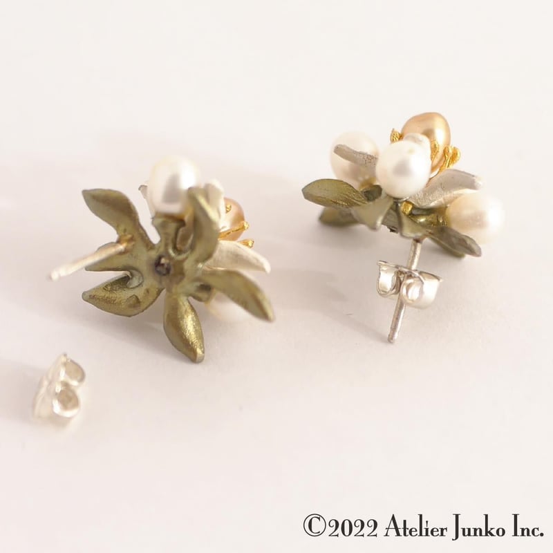 オレンジブロッサム ピアス NN-JW4833BZWP | Atelier Junko EC