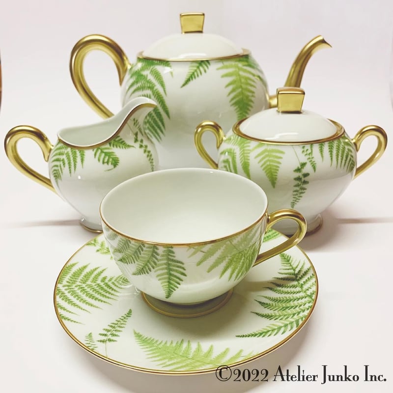 ファーン シダ カップ&ソーサー Fern cup & saucer | Atelier J ファーン シダ カップ&ソーサー Fern cup & saucer | Atelier J