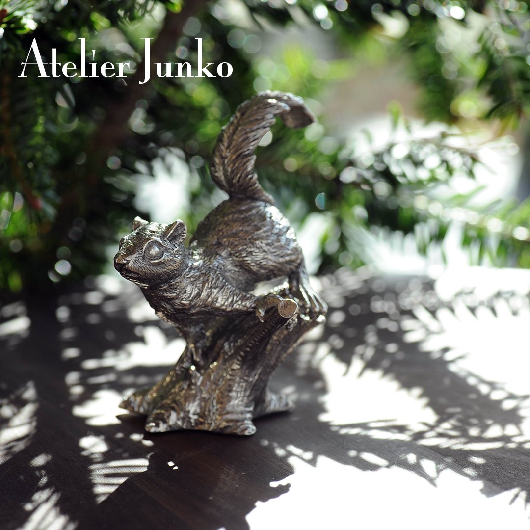 ソルト＆ペッパー リス Salt & Pepper Squirrel | Atelier Ju